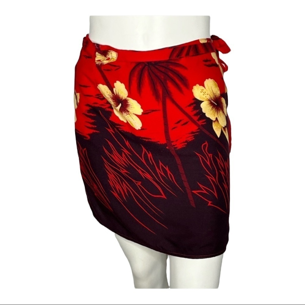 In Gear Wrap Around Hawaiian Skirt
